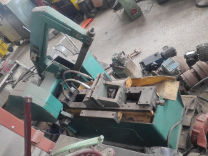 Zega pila maja za metal crnogorac sjecenje metala