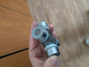 Krstovi kardana - vanjski i unutrašnji osiguraci