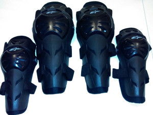 Motokros stitnici za koljena i laktove alpinestars