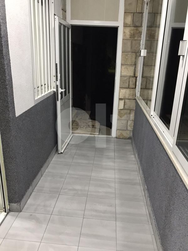 Prodaje se stan u Neumu 15