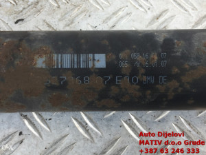 Kardan BMW 330d 2007. automatik