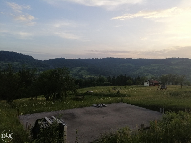 Planinska kuća i zemljiste 20