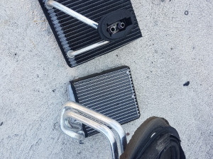 Mali hladnjak vode i klime Golf 5 065/775-822