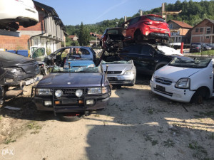 Opel frontera 2.0 benzin dijelovi 063/117-176