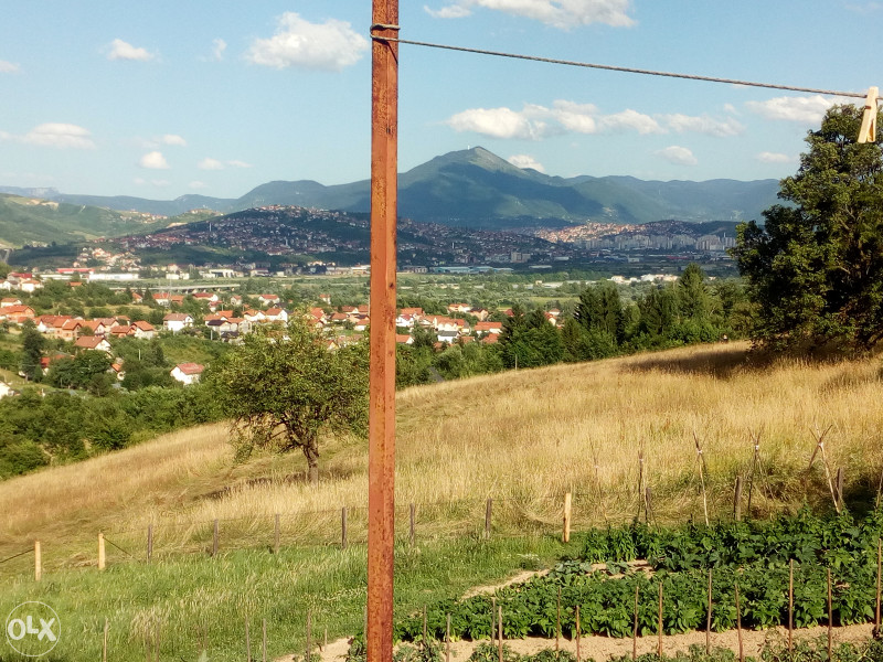 Zemljište zemlja Sarajevo - Bojnik. Šuma Vlakovo