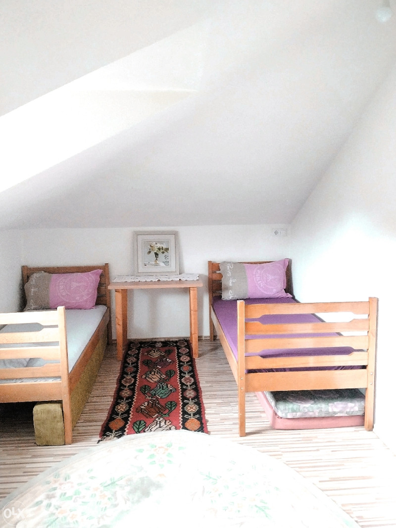Stan Travnik 9