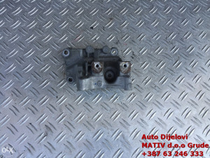 Nosač motora mjenjača Freelander II 2,2 TD4 2008.