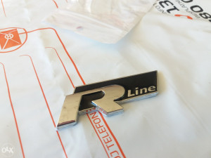 ZNAK VW R line OZNAKA, ZADNJI BOCNI CRNI