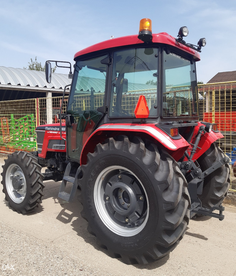 Mahindra 6060 4WD