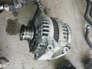 Alternator mercedes e 220