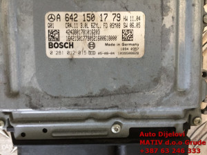 Kompjuter motora Mercedes ML 320 CDI A6421501779