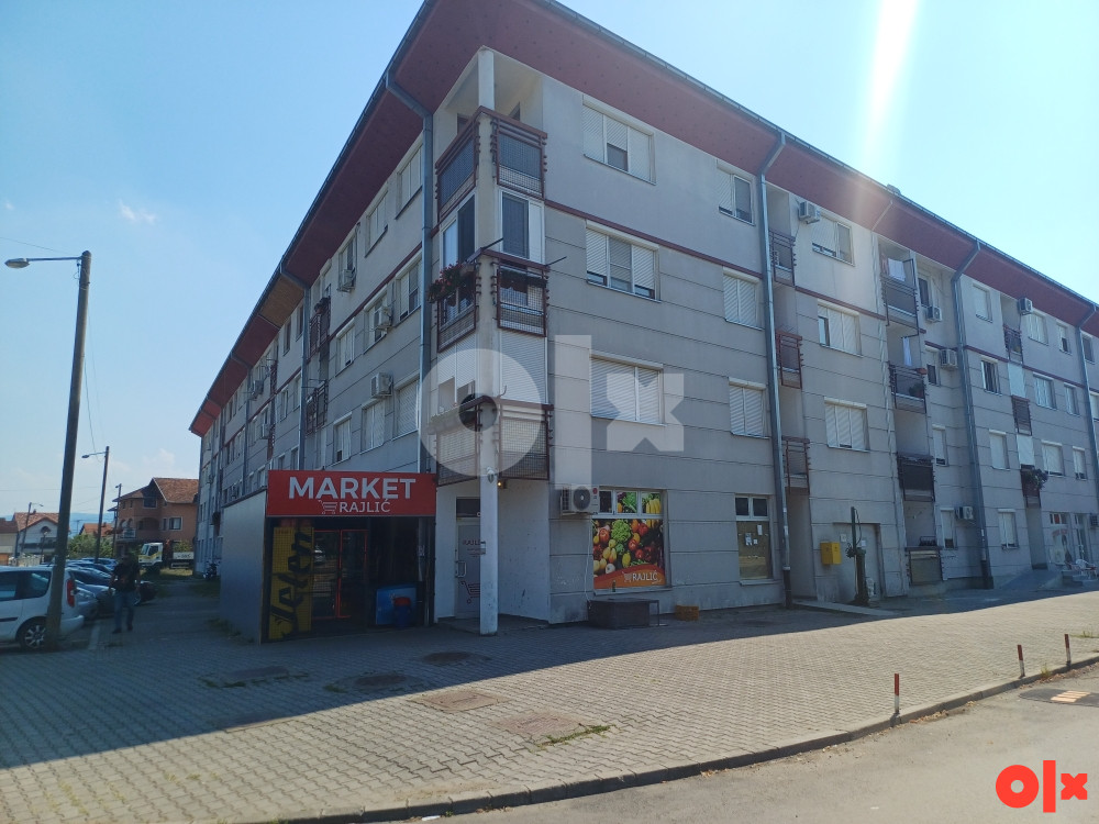 STAN NA DAN BANJA LUKA KOD "ZOTOVICA" 20