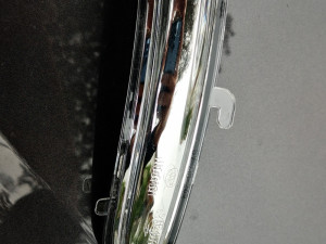 Peugeot 208 zmigavac retrovizora lijevi L+D na stanju