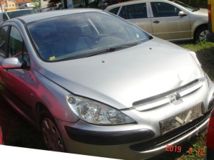 PEUGEOT 307  HDI