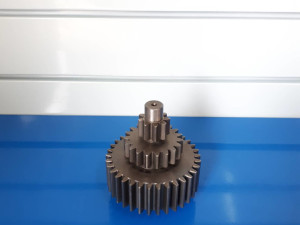 Trostepeni zupcanik za Tomo Vinkovic 418 523 730 800