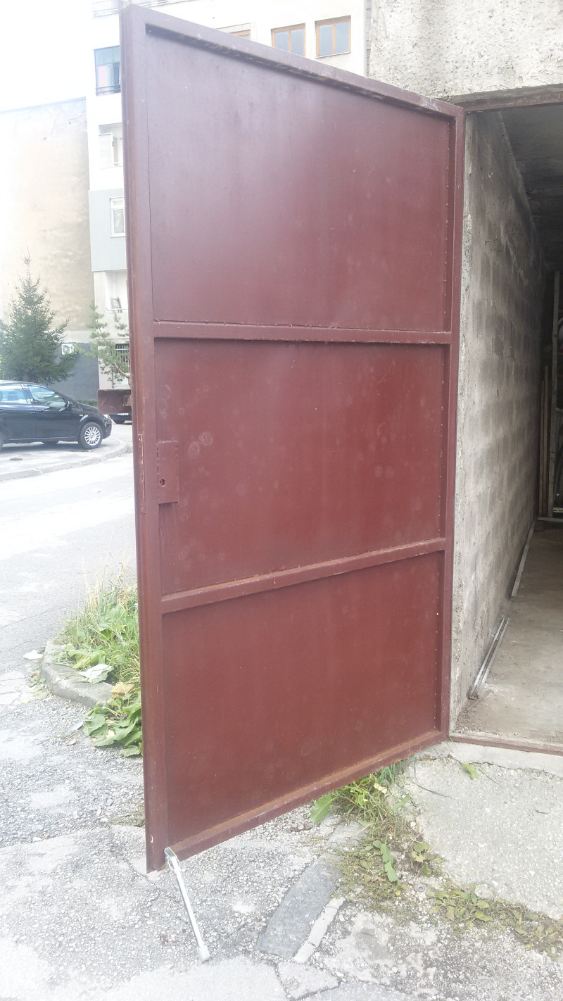 Garaža na Dolac Malti 5