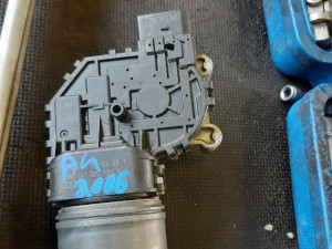 Motor brisaca sudi a4 2003 god