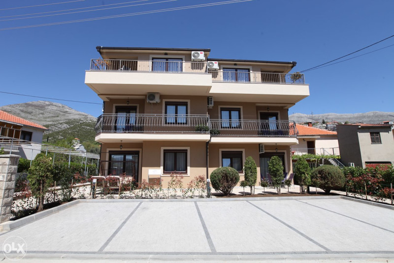 Luksuzna kuća u Trebinju - 415 m2