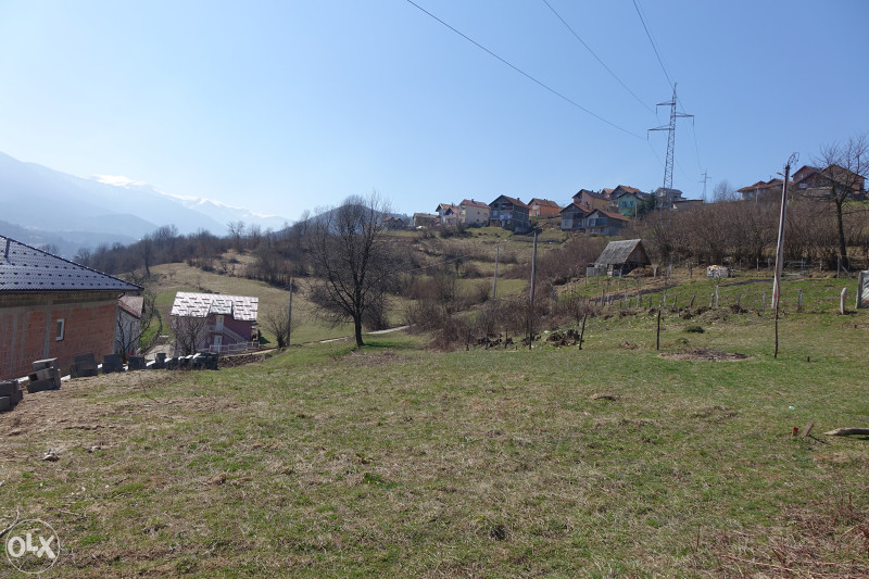 ZEMLJIŠTE  HADŽIĆI  Telefon: 0603423026 3