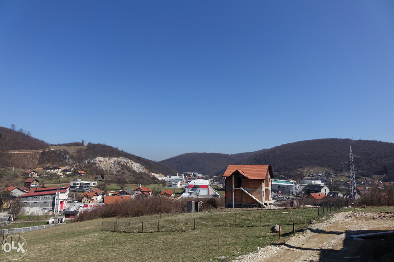 ZEMLJIŠTE  HADŽIĆI  Telefon: 0603423026