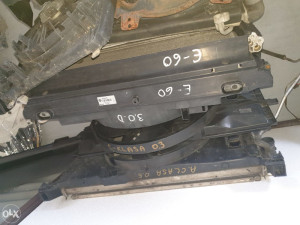 BMW E60 3.0 DIZEL HLADNJAK KLIME I VODE INTERKULER