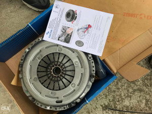 Set kvacila i plivajuci zamajac Audi A4 B8 Q5 2.0 TDI