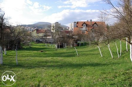 Građevinsko zemljište u centru Kaknja. 00387-62-378-470