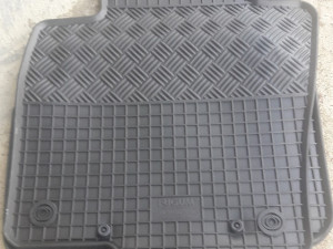 Gumene tipske patosnice RIGUM PASSAT 6 b6 i b7