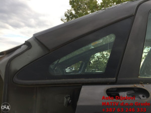 Trokut staklo lijevo Opel Corsa D 2010-2014