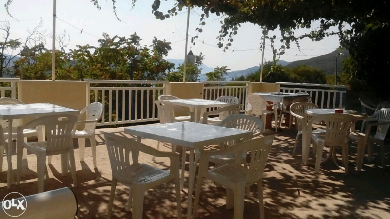 Neum sobe i apartmani uz magistrale ima slobodno. 3