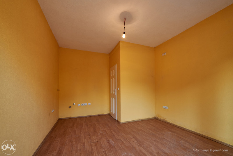 Poslovni prostor Bijeljina 20m2 2