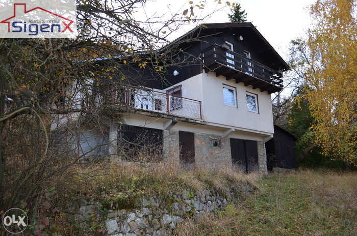 SIGENX prodaje:Vikendica/Semizovac-Svrake 2675 m2