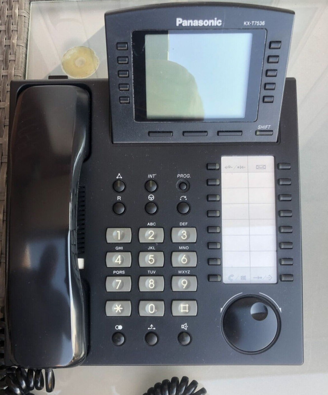 KX-T7531 KX-T7533 KX-T7536 Panasonic sistemski telefon