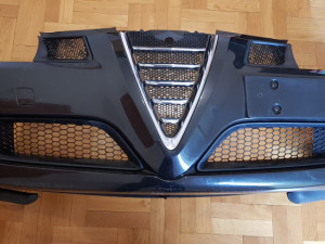 Chrom maska Alfa Romeo GT hromirana gril grill dijelovi