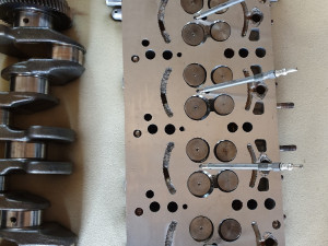 Mercedes om 651 om651 glava motora w204 w906 w212