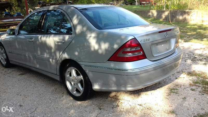 Mercedes C klasa c220 c 220 W203 2004 2003  DIJELOVI
