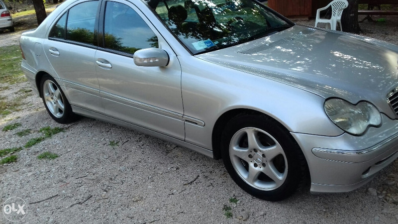 Mercedes C klasa c220 c 220 W203 2004 2003  DIJELOVI
