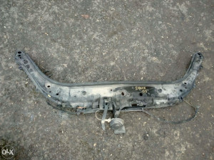 RENAULT SENIK 1.9dci 2005god. PREDNJI VEZNI LIM