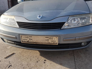 RENAULT LAGUNA BRANIK 02