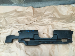 Stiropor ispod branika Hyundai i30 2010