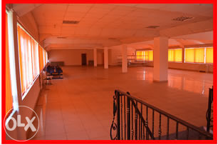 Prodajno kancelarijski prostor 560 m2 Lukavac 8