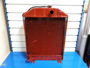 Hladnjak za vodu IMT 577