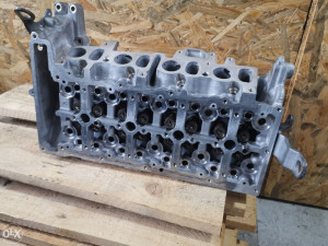 Bmw F10 E90 F30 F20 N47D20C i D glava motora