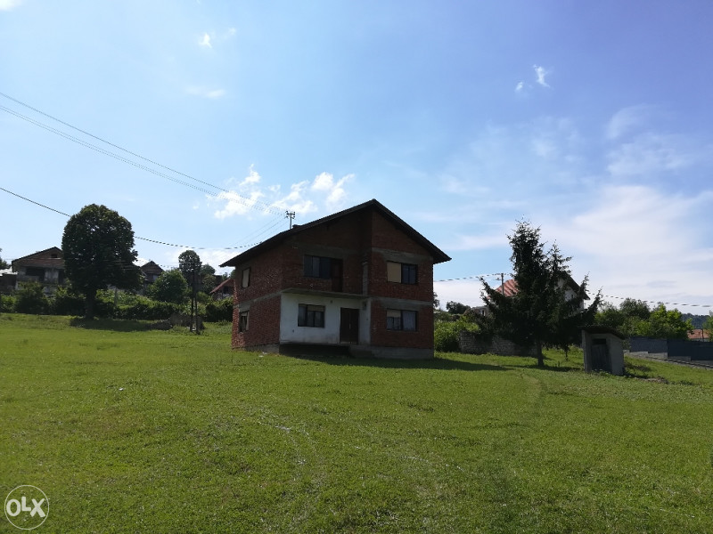 Prodajem Kucu Donji Potpec HITNO