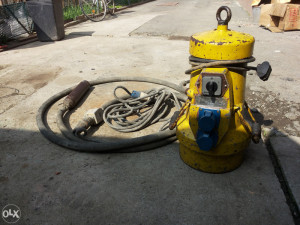 VIBRATOR ZA BETON  2,2 KW IGLA 65 MM