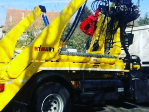 Autopodizač Skiploader podizač kontejnera