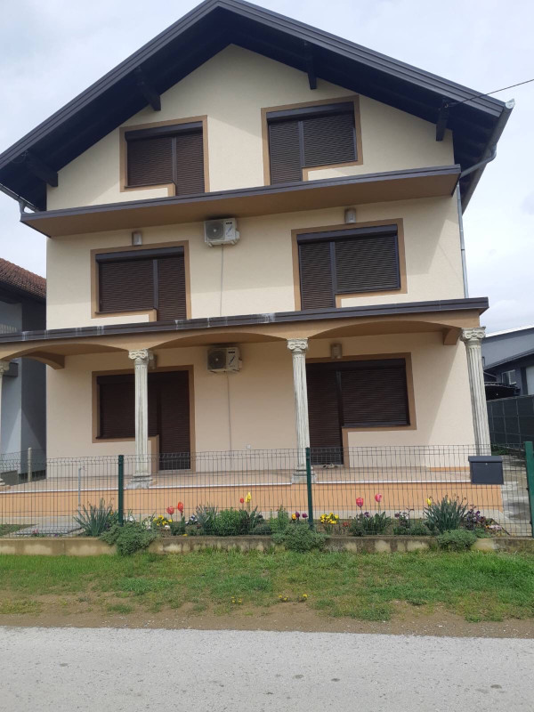 ALU ROLETNE - KOMARNICI -  BANJA LUKA