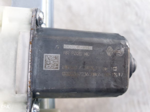 Zadnji desni podizac stakla Nissan Qashqai J11 2014-202
