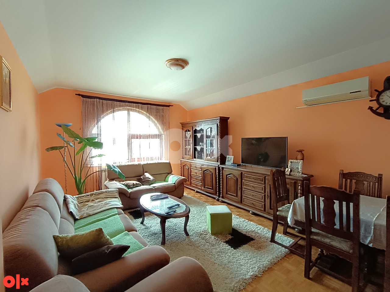 OBJEKAT 410m2 RESTORAN  PANSION 14