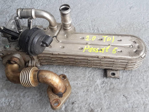 VW PASSAT  6 HLADNJAK AGR 2.0 TDI 103kw 07